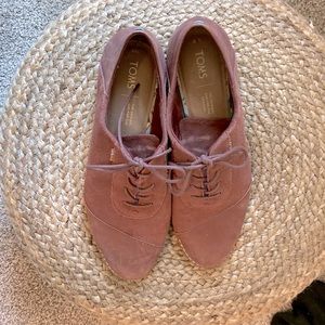 Tom’s Oxford Shoes